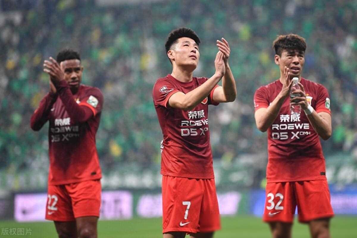  记者武磊回国是短期行为 回海港要看40 